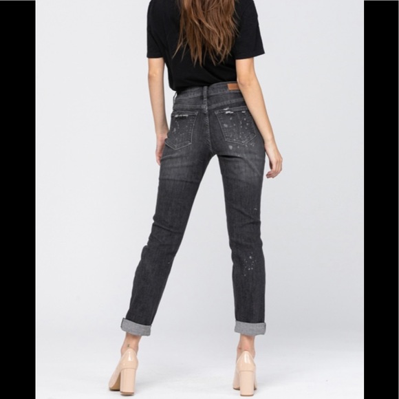 NWT JUDY BLUE Mid Rise Distressed Bleach Splashed  Boyfriend Fit Black Jeans - Picture 3 of 11